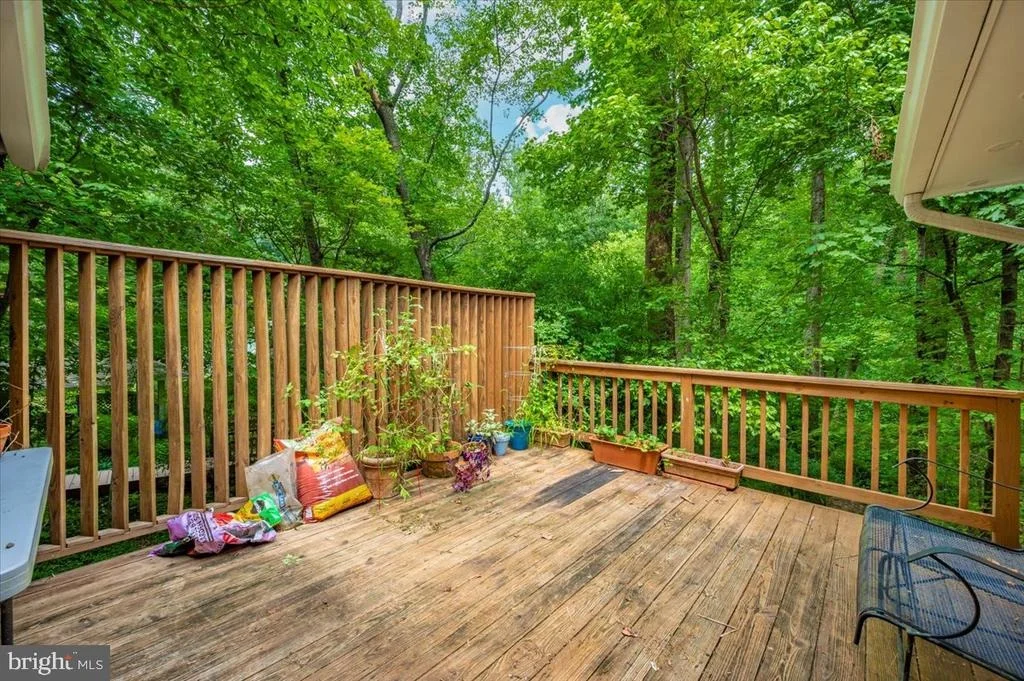 Photo of 9441 HOLBROOK