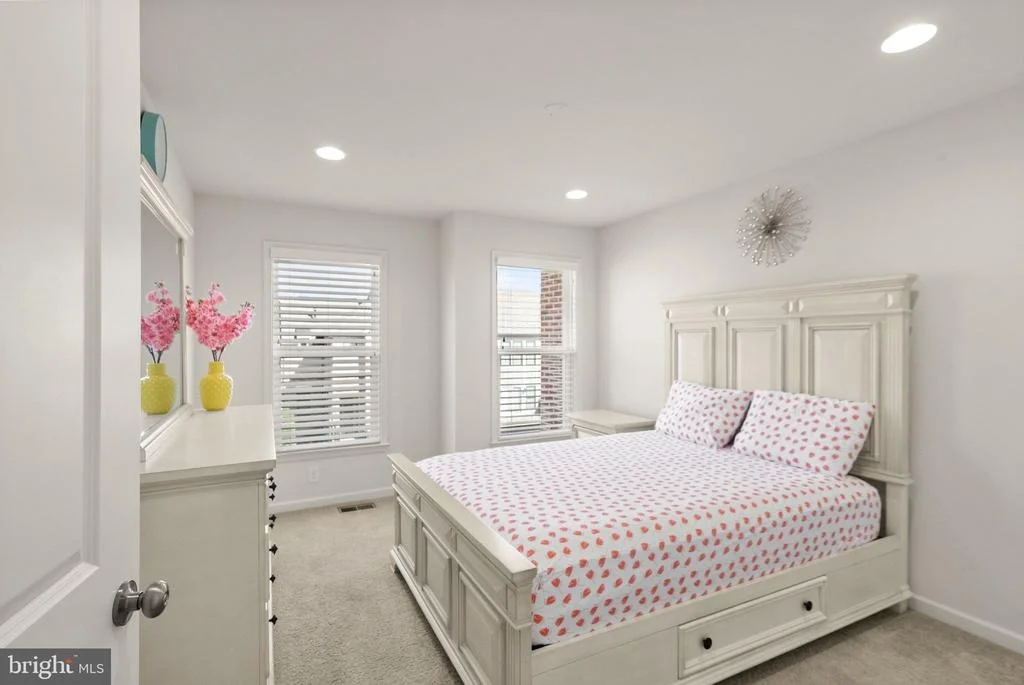 Photo of 23491 EPPERSON SQUARE