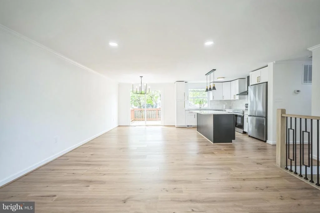 Photo of 1797 VALLEYSIDE DRIVE