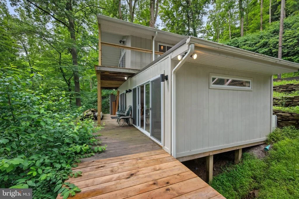 Photo of 112 SCENIC VIEW DRIVE