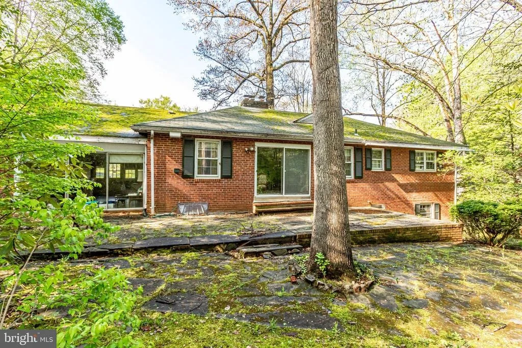 Photo of 9714 ASHBY ROAD