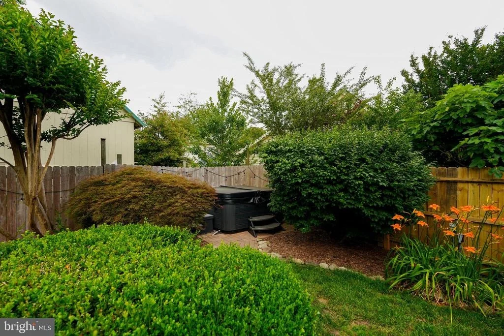 Photo of 211 W 4TH STREET