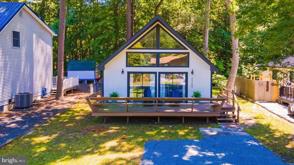 Photo of 23209 BRIDGEWAY