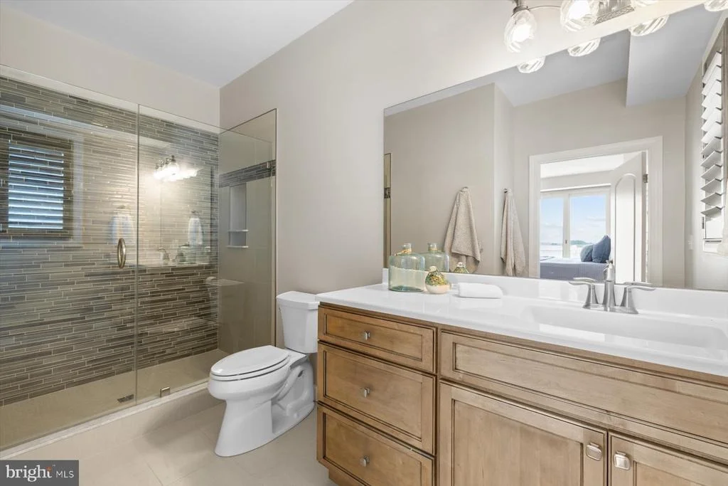 Photo of 35 INLET VIEW COURT