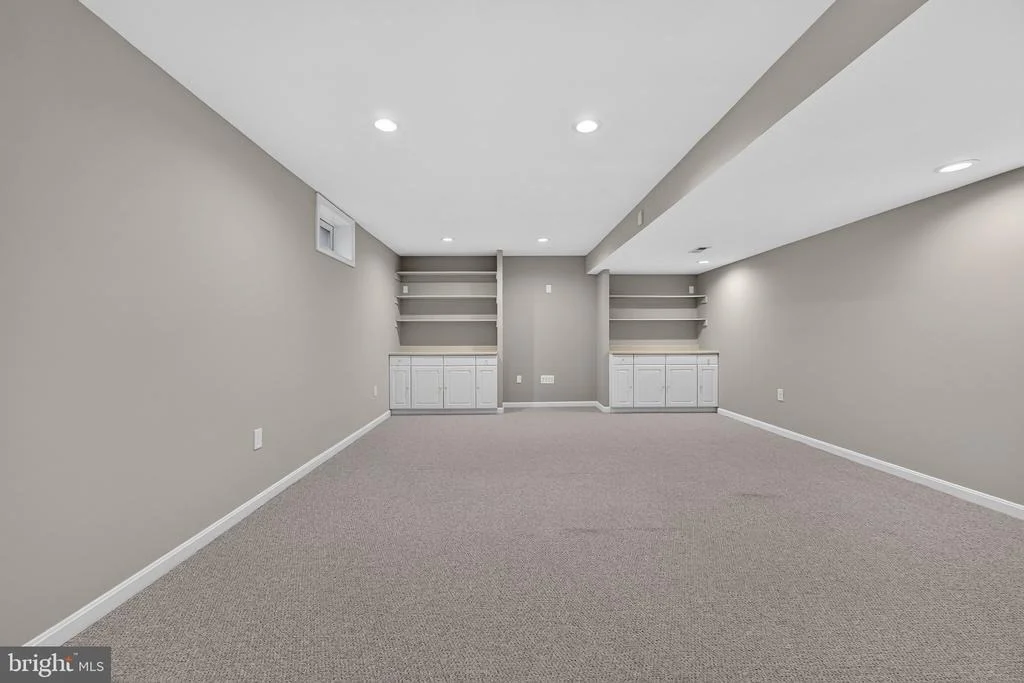 Photo of 10013 PURITAN WAY