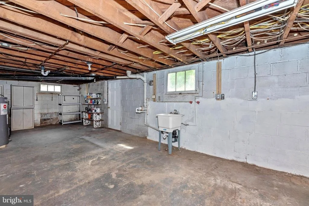 Photo of 9510 PLEASANT PLAINS ROAD