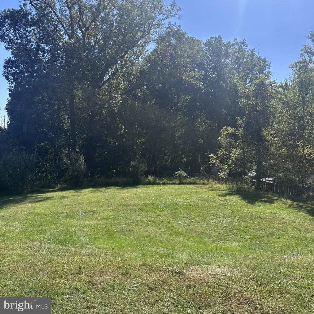 Photo of 12313 SAINT JAMES ROAD