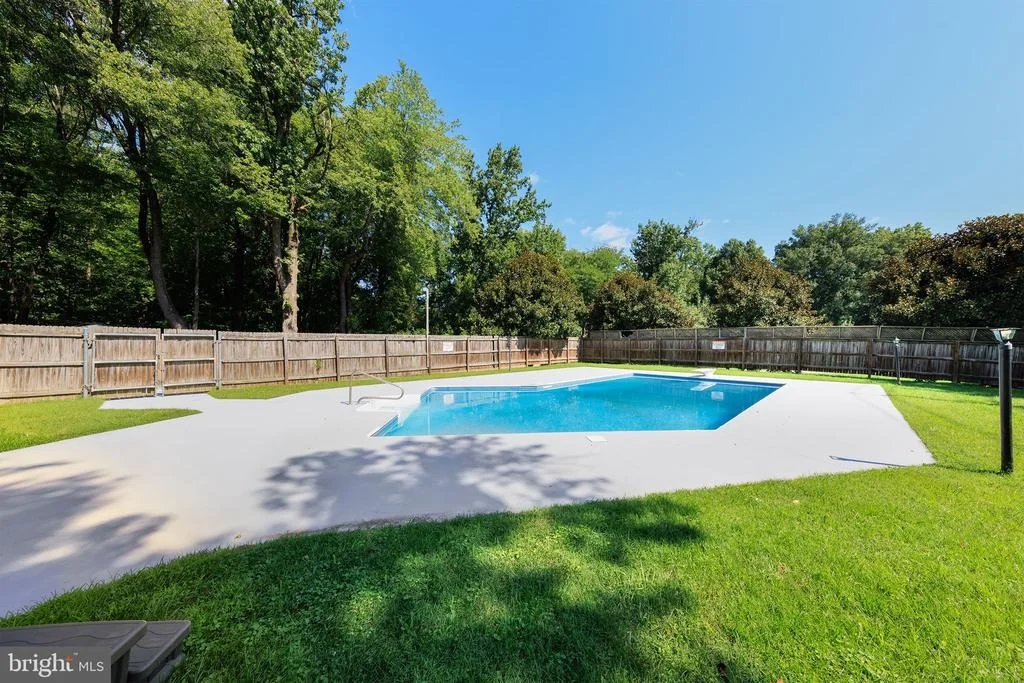 Photo of 7301 WOODYARD ROAD