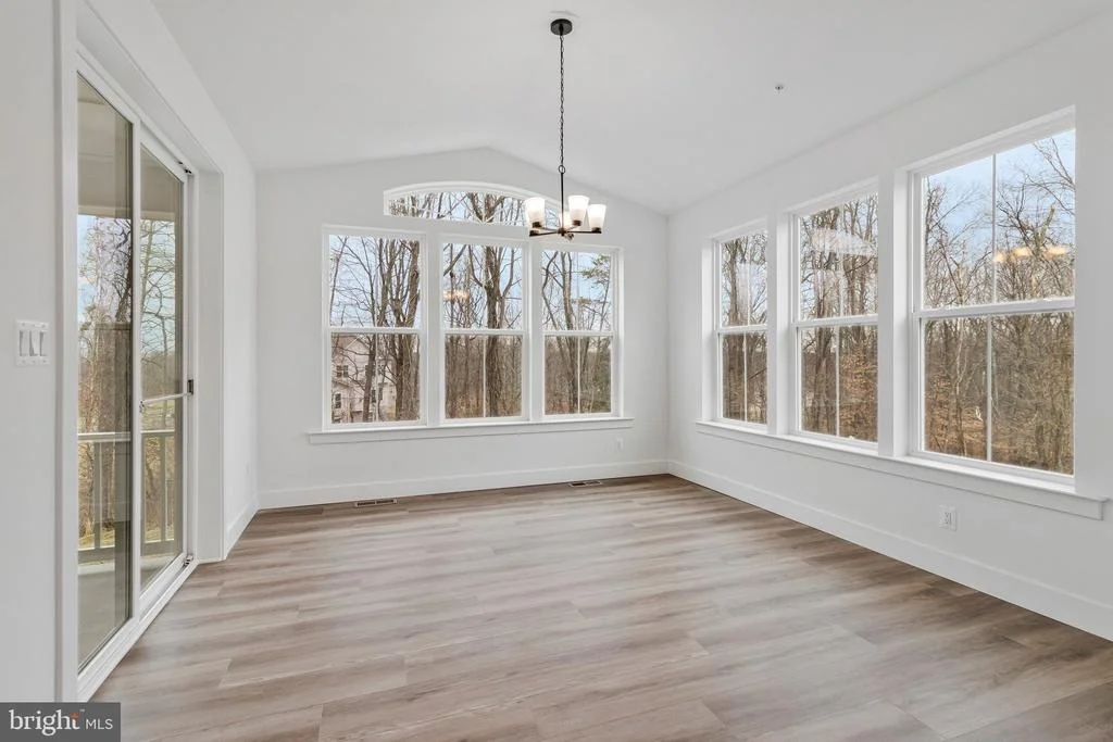 Photo of 2000 ARAM DRIVE