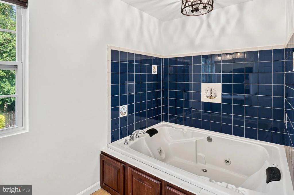 Photo of 1007 HARBOR DRIVE