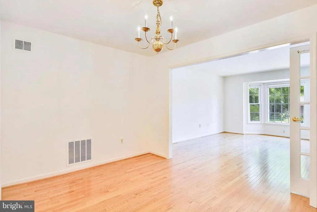 Photo of Unit 37 at 1044 WINDRUSH LANE
