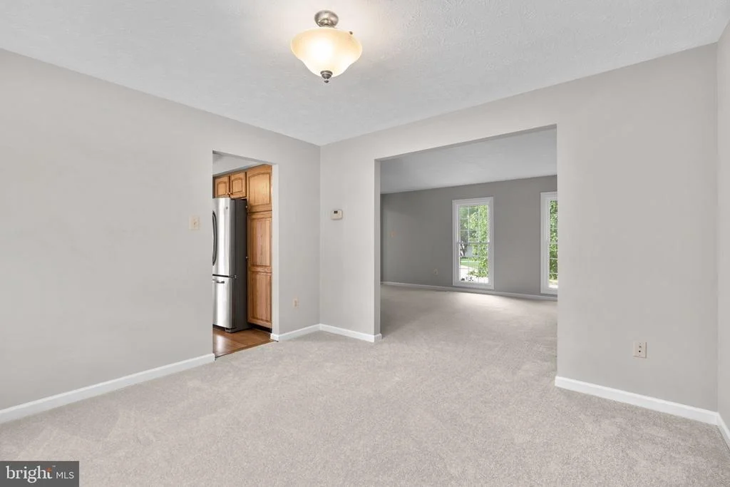 Photo of 9571 KINGS GRANT ROAD