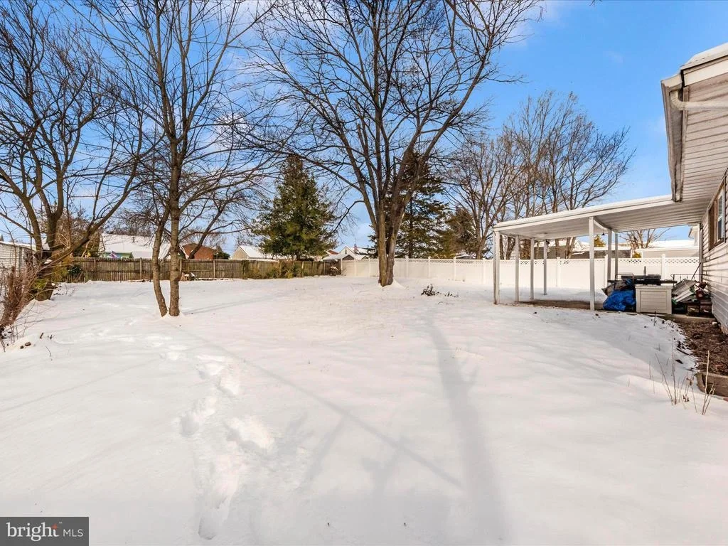 Photo of 492 BRUCE AVENUE