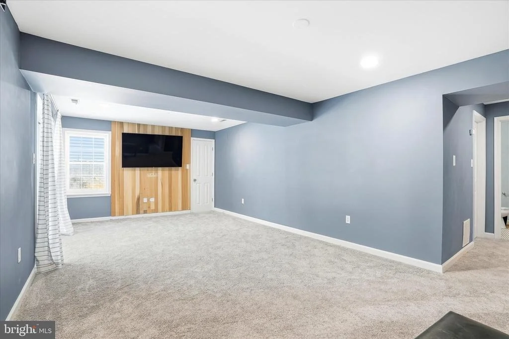 Photo of 2379 BEAR DEN ROAD