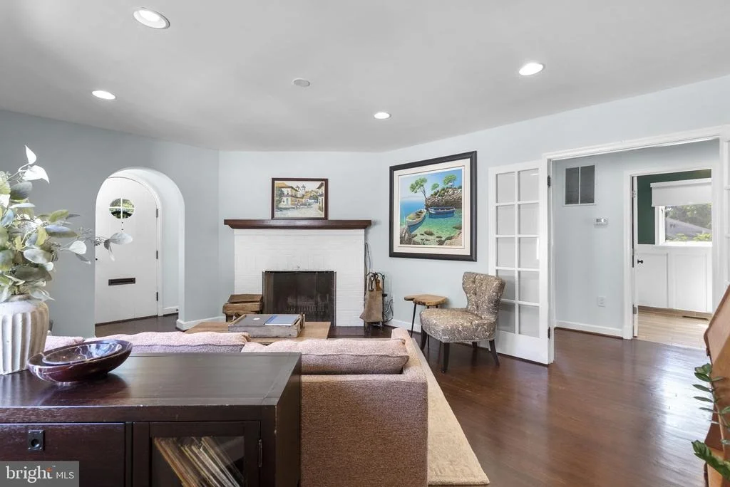 Photo of 9504 BILTMORE DRIVE