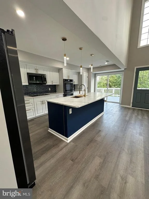 Photo of 43997 NEEDMORE COURT