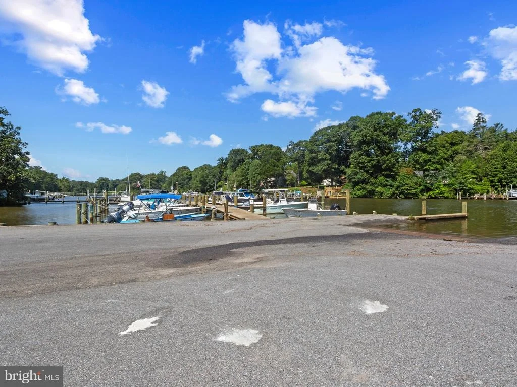 Photo of 1153 HAMPTON ROAD