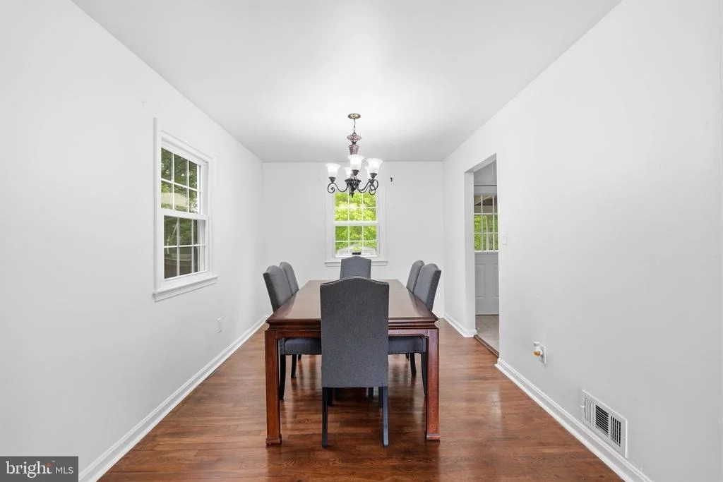 Photo of 9705 LOCUST AVENUE