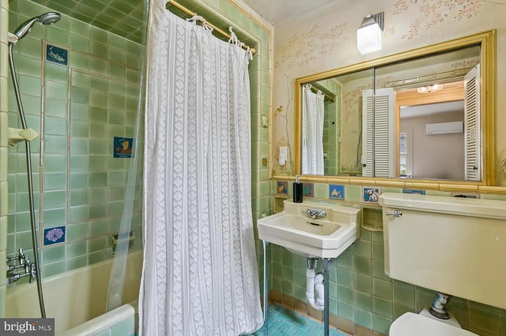 Photo of 2209 KEN OAK ROAD