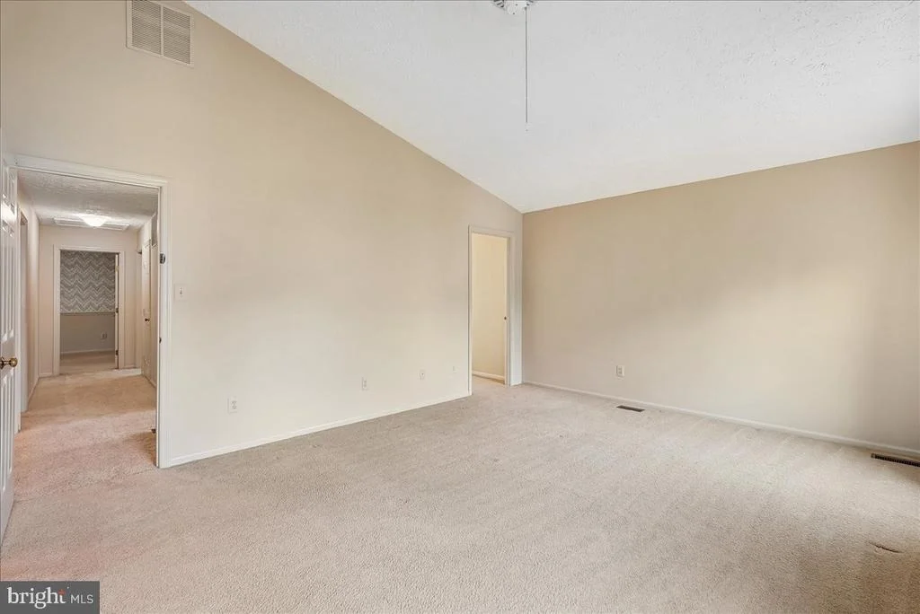 Photo of 12651 THUNDER CHASE DRIVE