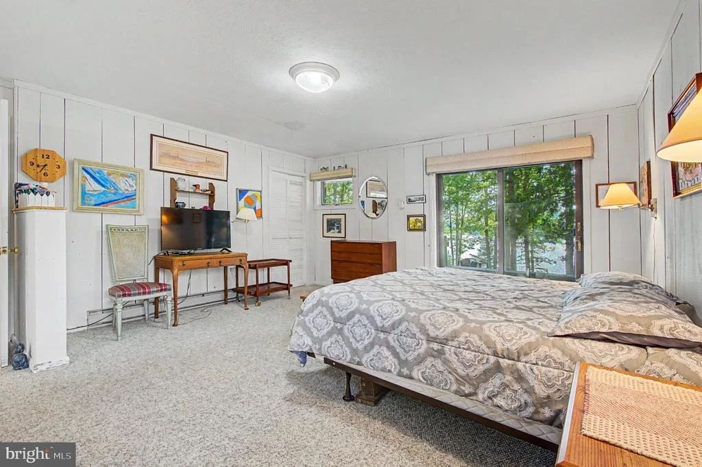 Photo of 1677 SHORELINE DRIVE