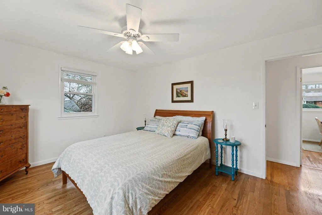Photo of 4616 EXETER STREET
