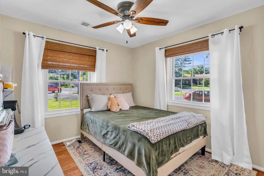 Photo of 101 W BEECH ROAD