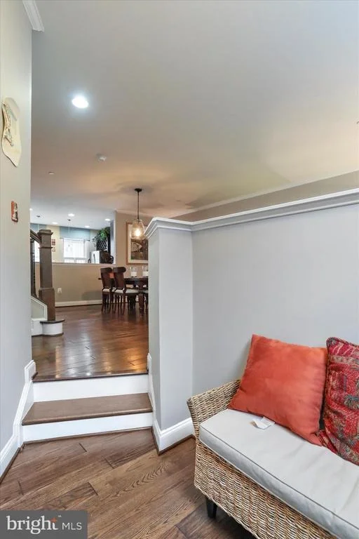 Photo of 20 MAXWELL SQUARE