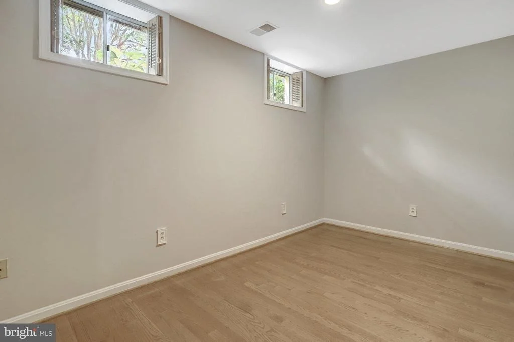 Photo of 9241 NORTHEDGE DRIVE