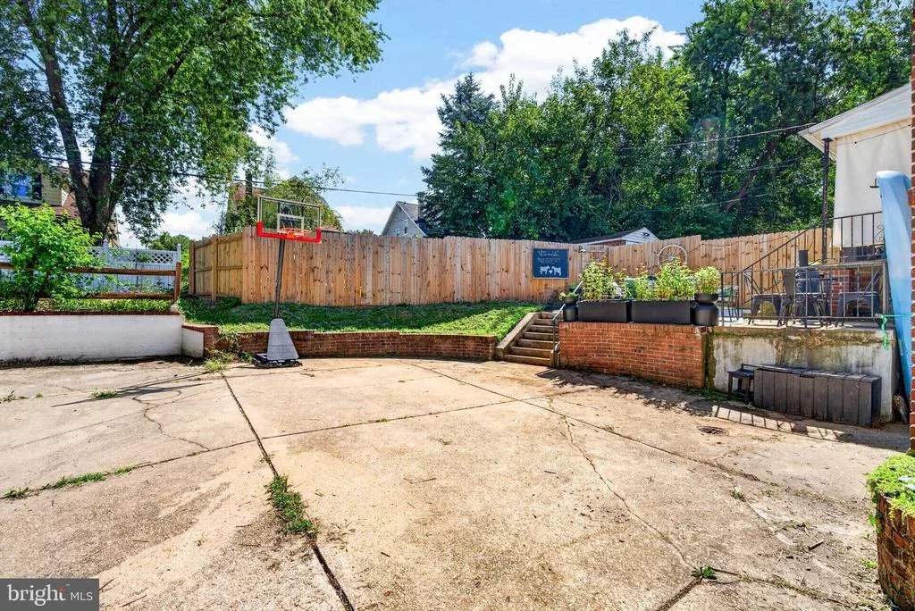 Photo of 3806 BIDDISON LANE