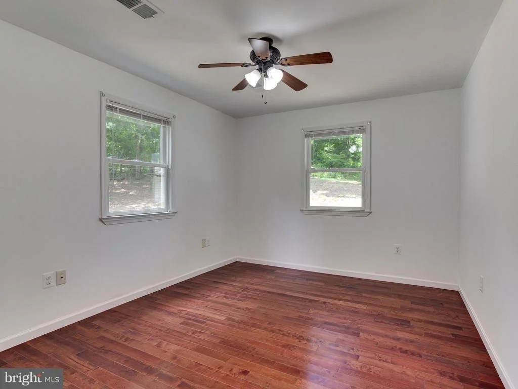 Photo of 1605 PARRAN ROAD