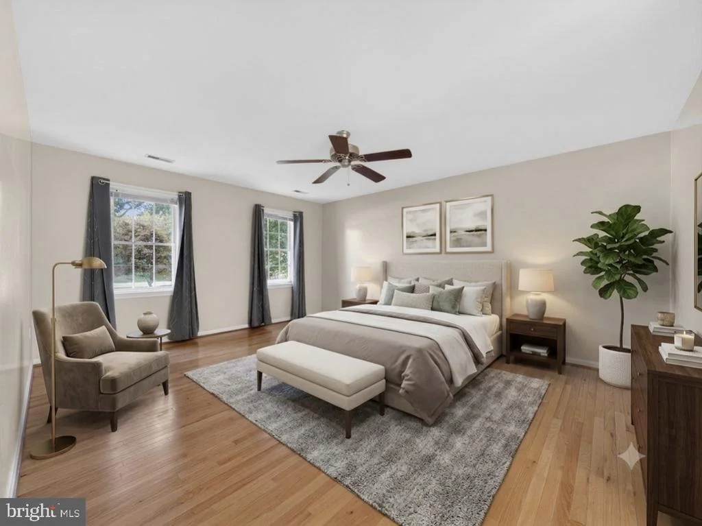 Photo of 9290 BAKER STREET
