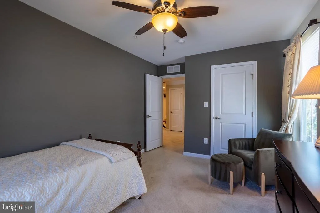 Photo of 6486 PARK FOREST CIRCLE