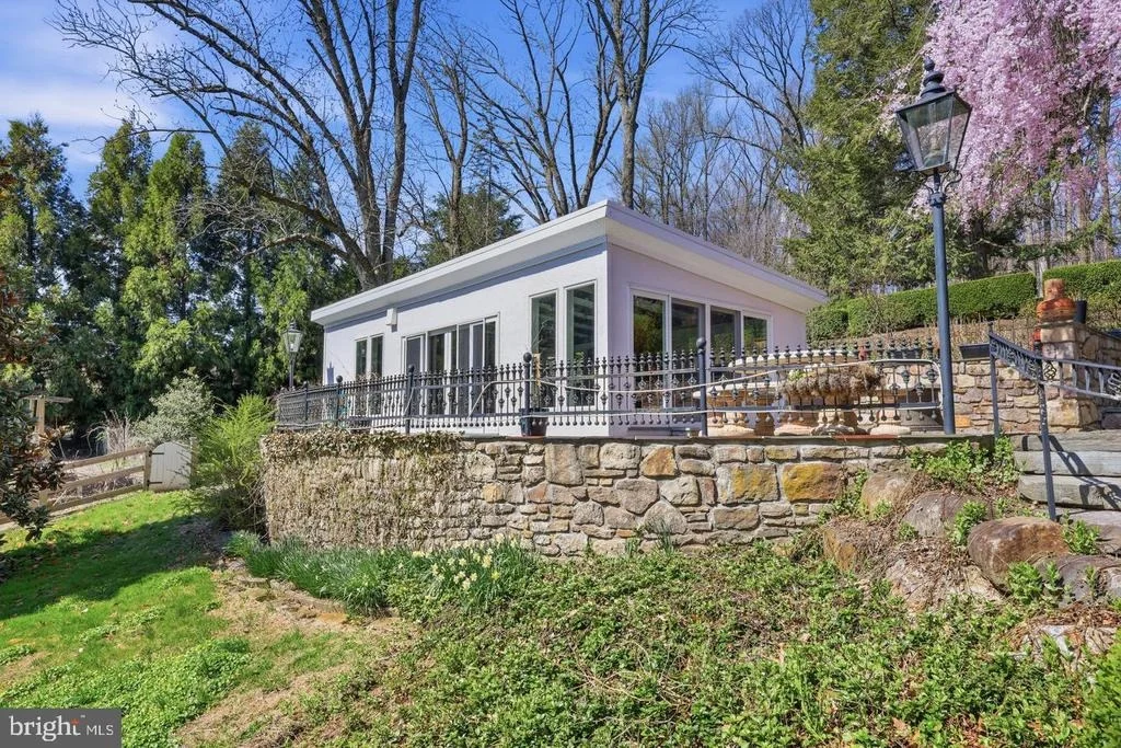 Photo of 3039 DURHAM ROAD