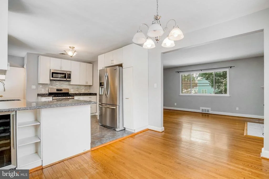 Photo of 6576 WILLIAMSBURG BOULEVARD