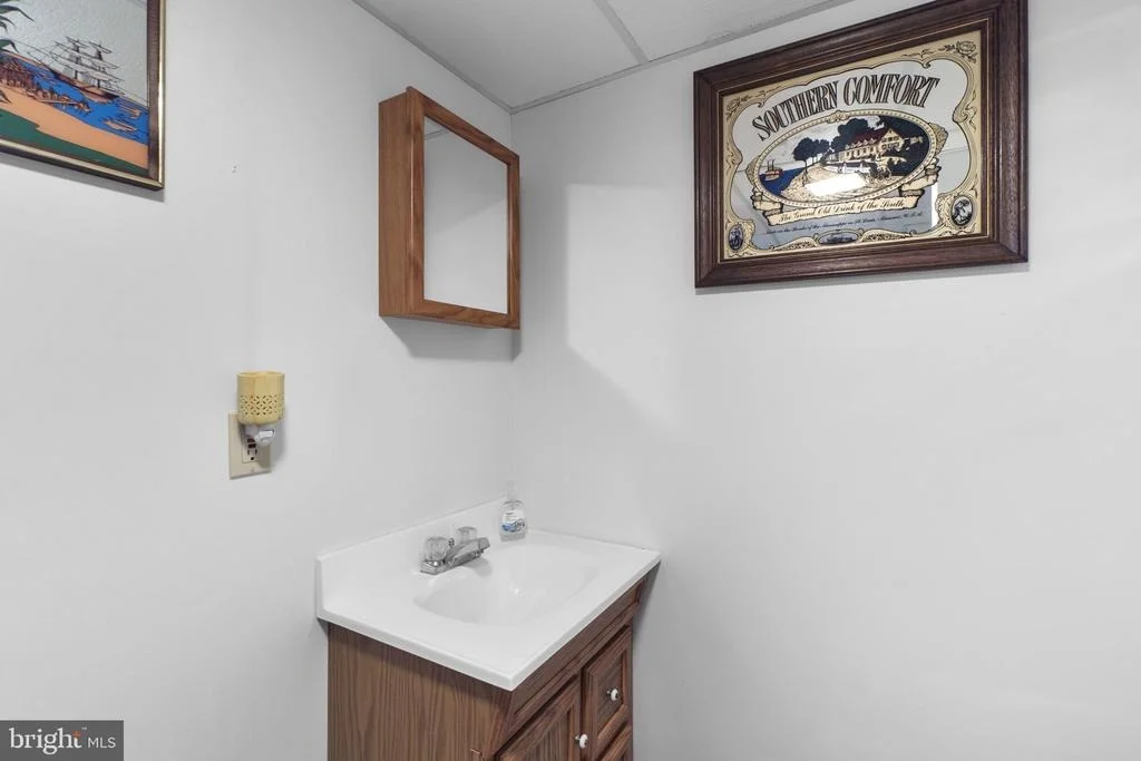 Photo of 511 MARSHALL DRIVE