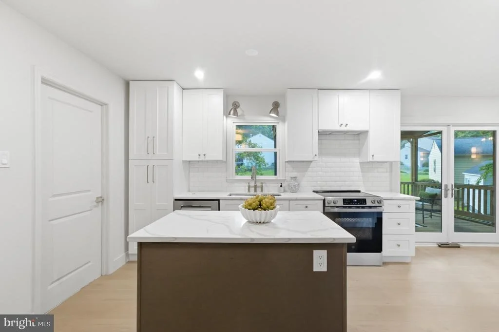 Photo of 5032 KING DAVID BOULEVARD