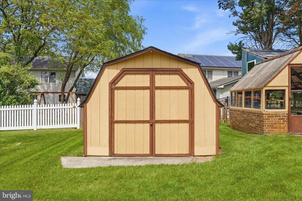 Photo of 12 CAROLINE DRIVE