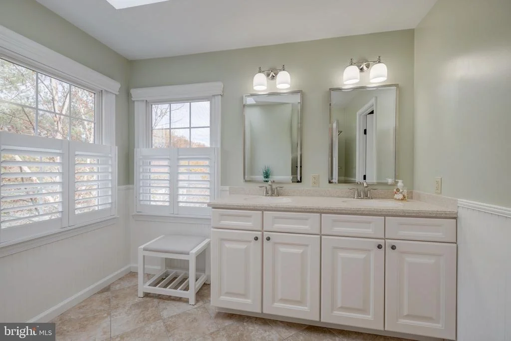 Photo of 8508 HEATHER POINT DRIVE