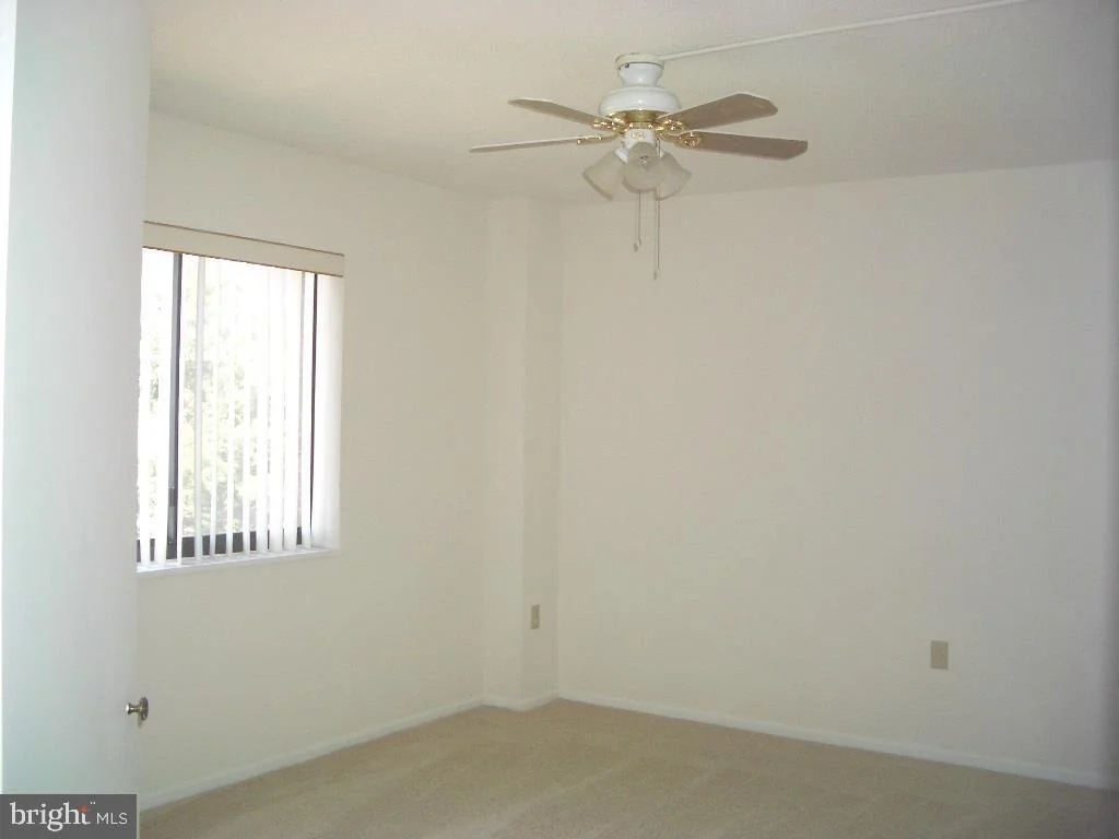 Photo of Unit 4615 at 15100 INTERLACHEN DRIVE