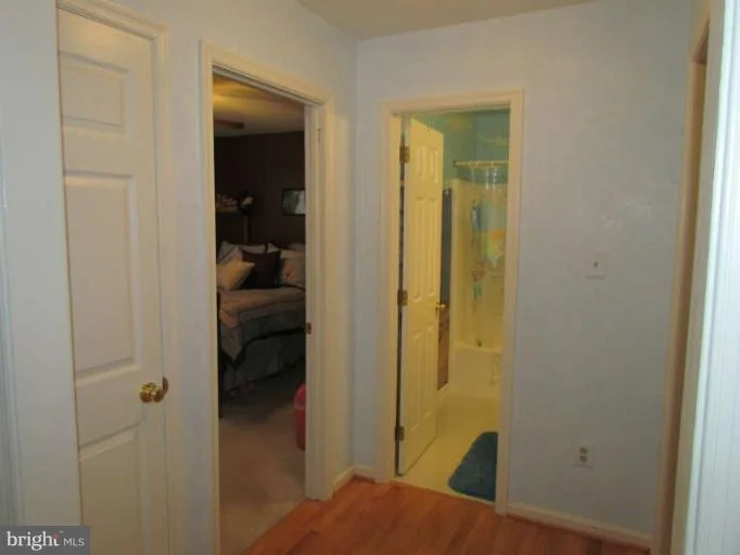 Photo of 5230 APPLE WAY