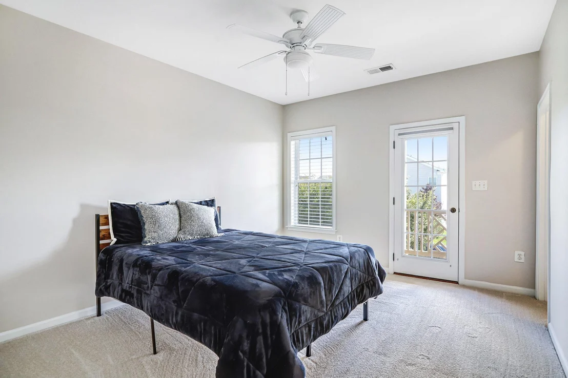 Photo of 41228 TURTLE DOVE CIRCLE