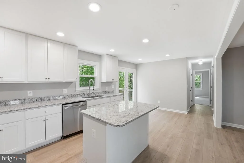 Photo of 3229 COLVIN ROAD