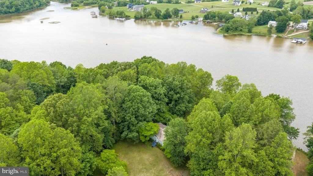 Photo of 303 PINE DRIVE