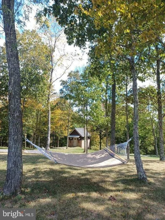 Photo of 415 NAZELROD ROAD