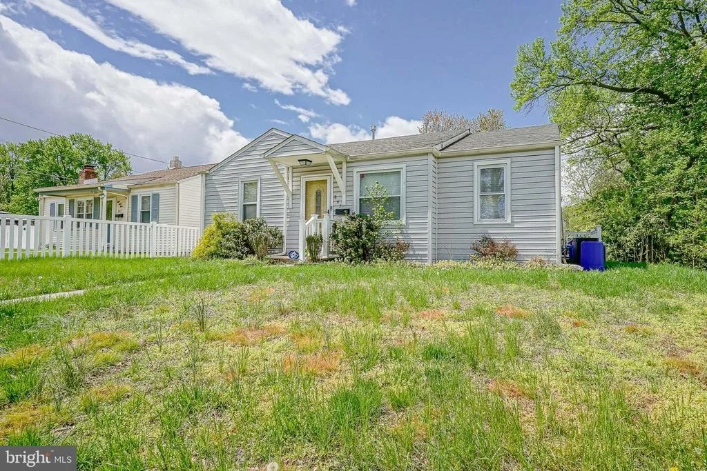 Photo of 847 CRESCENT AVENUE