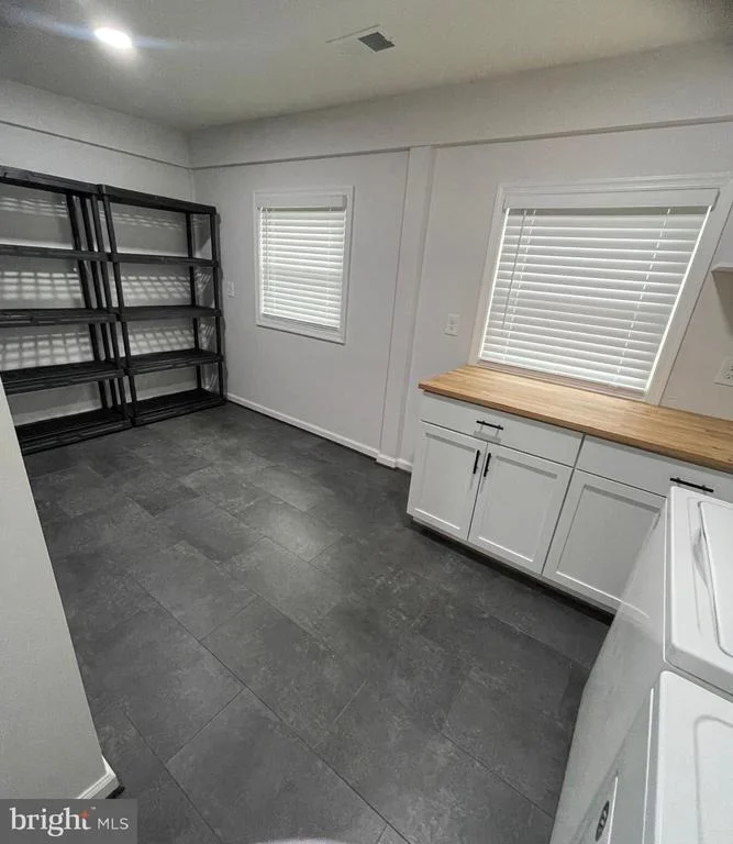 Photo of 401 FOREST VIEW