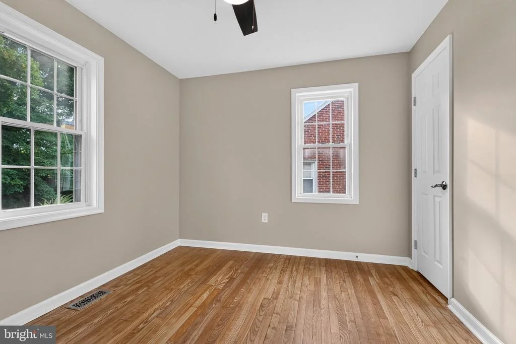 Photo of 1132 STEPHEN DRIVE