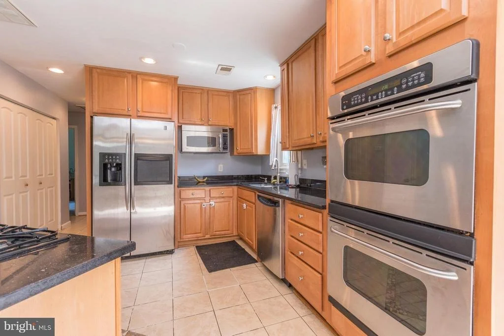 Photo of 230 NORTHVIEW DRIVE
