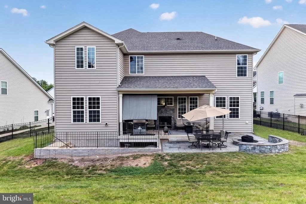 Photo of 141 COACHMAN CIRCLE